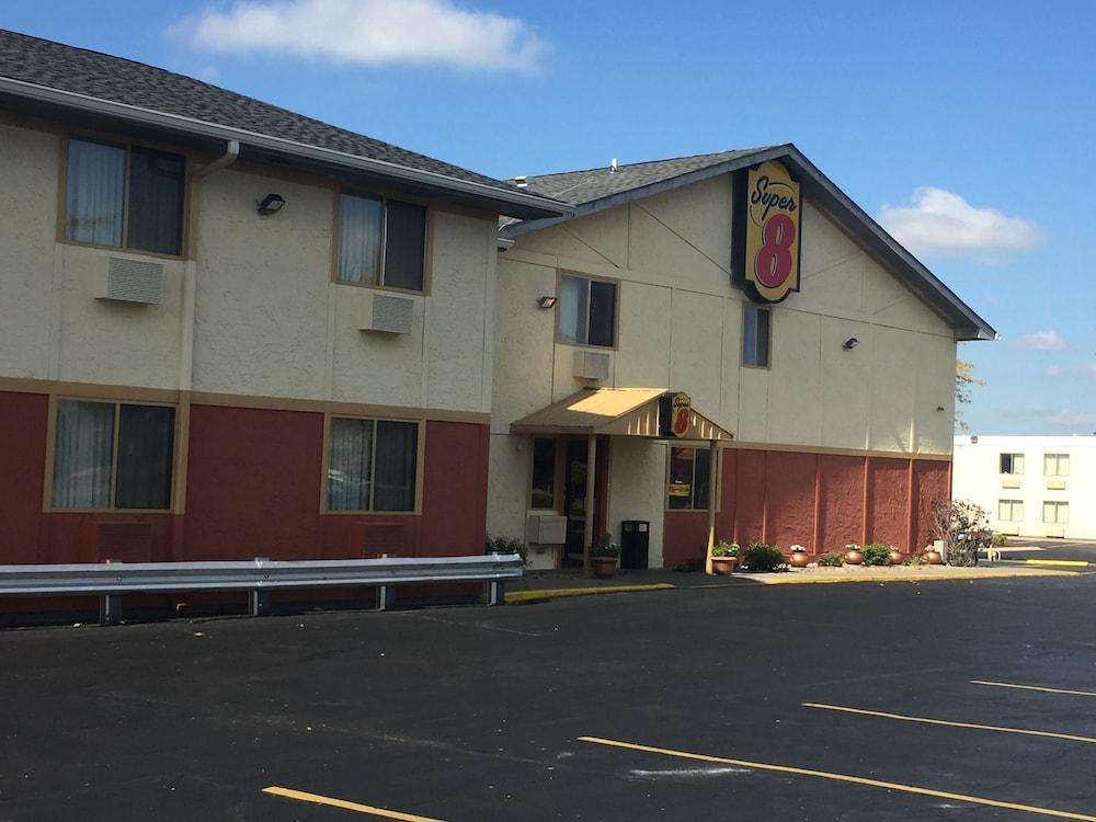 Super 8 by Wyndham Merrillville Eksteriør billede
