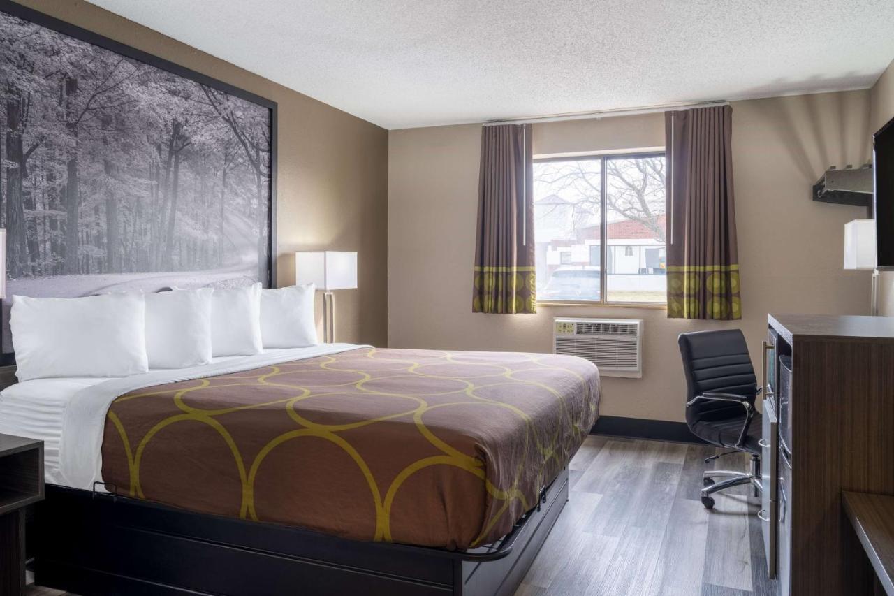 Super 8 by Wyndham Merrillville Eksteriør billede