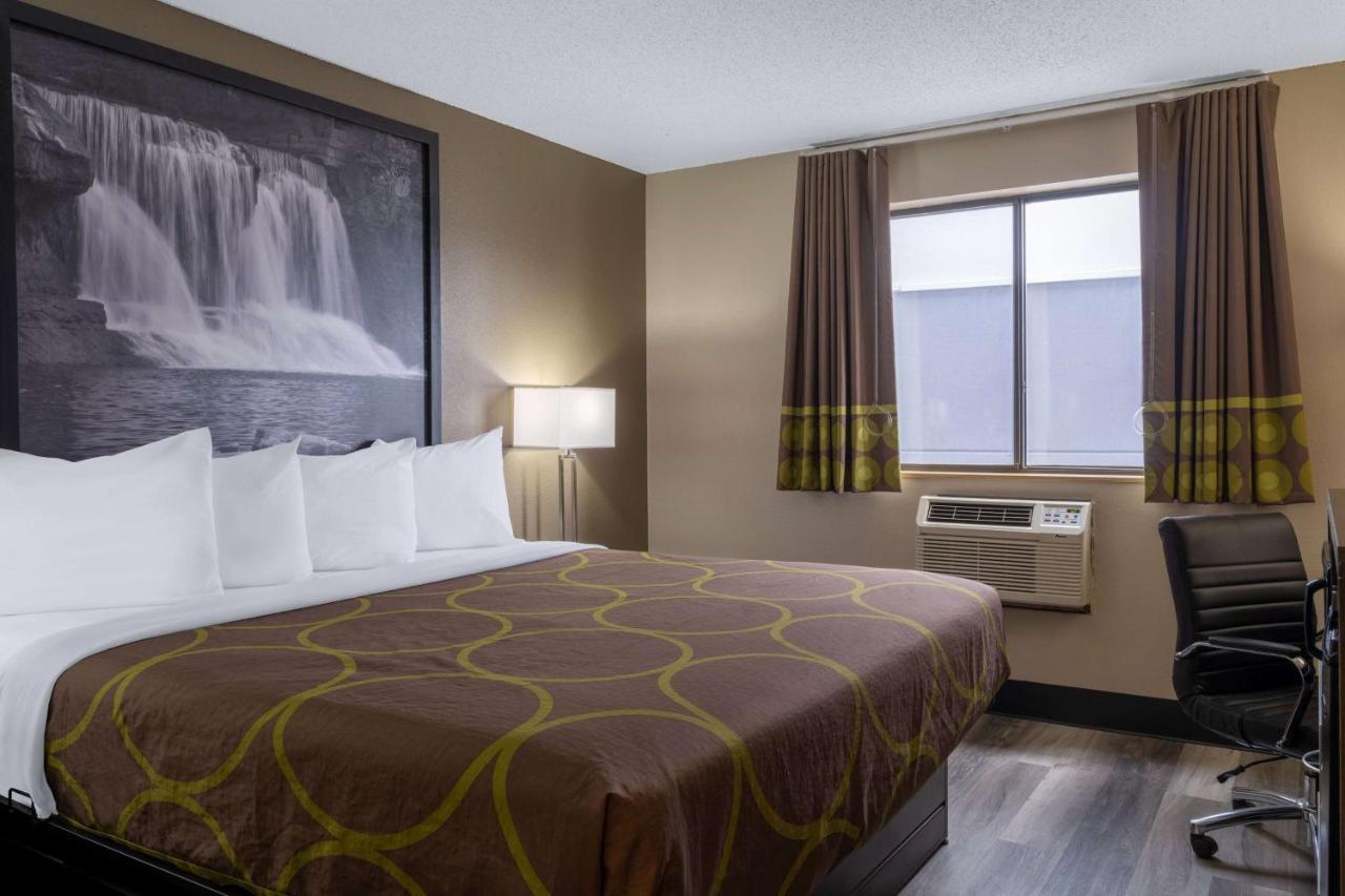Super 8 by Wyndham Merrillville Eksteriør billede